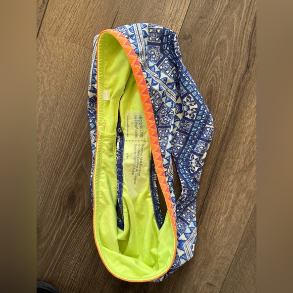 NWOT Victoria’s Secret Bikini Bottom Size Large - Picture 6 of 6